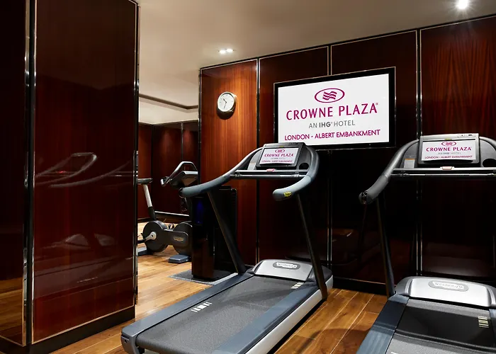 Crowne Plaza - London - Albert Embankment
