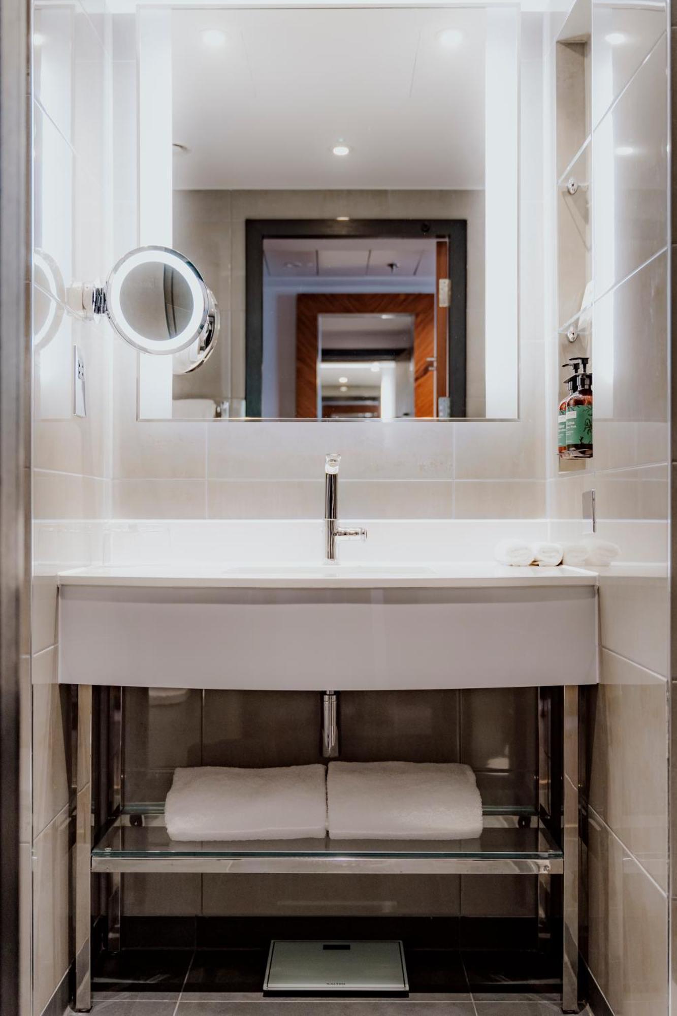 Hyatt Regency Embankment 4* Londra
